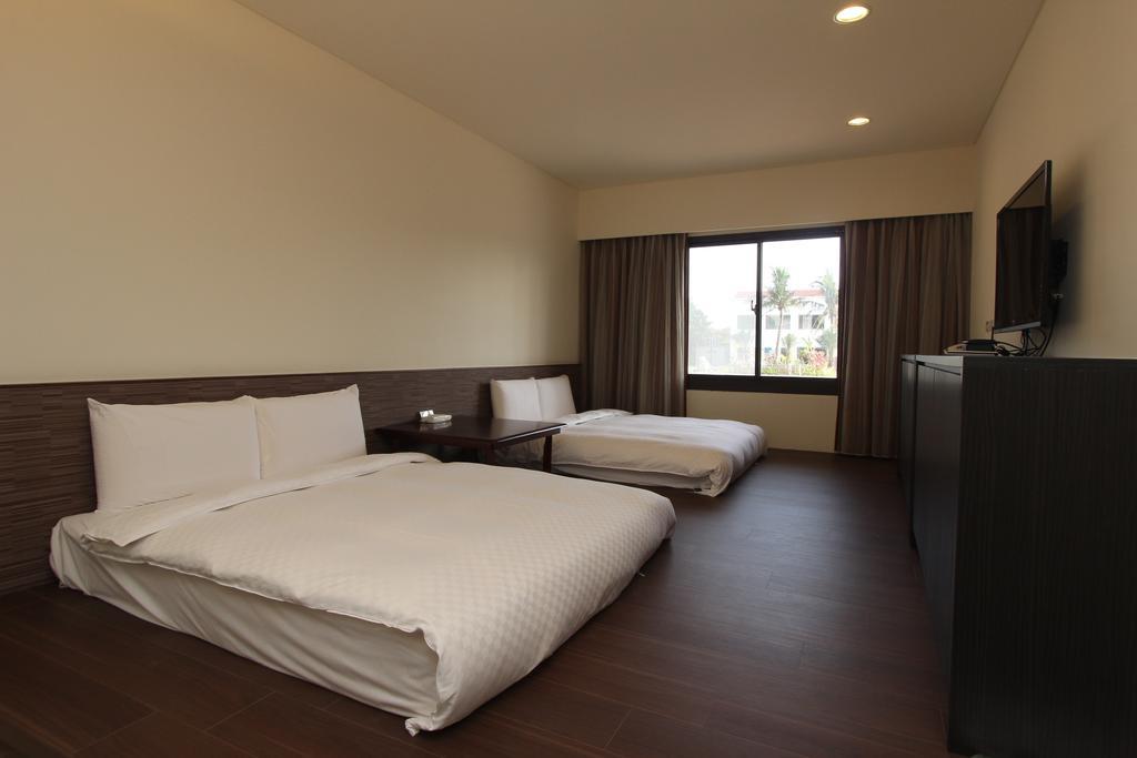 Dozen Park Kenting 墾丁12潛水訓練中心 Bed & Breakfast Eksteriør bilde